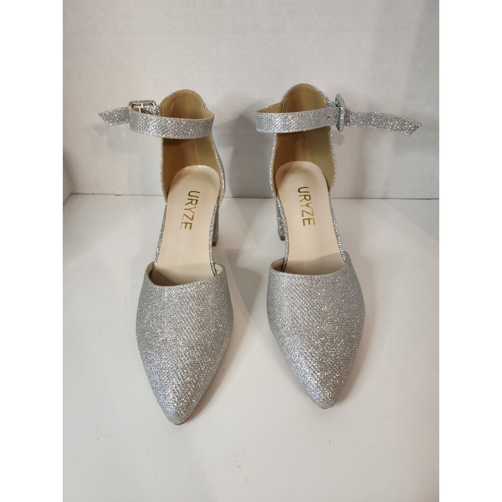 Uryze Size 9.5 Womens 3" Heels Silver